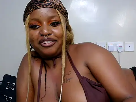 Sexybrii_ live cam preview