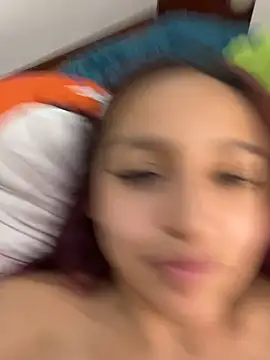 Eve_Ritz live cam on StripChat