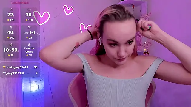 Ida_FaneStain live cam on StripChat
