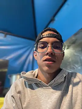 Andres_boy252 live cam preview
