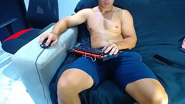 hugo_19cm