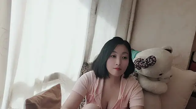 Rachel-6600