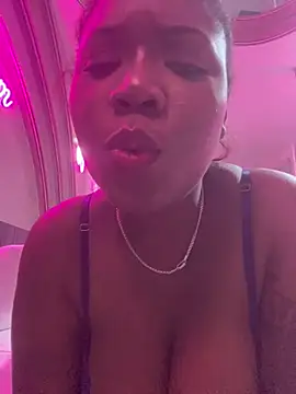 Ebony_muse