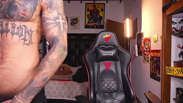 logan_hugh8