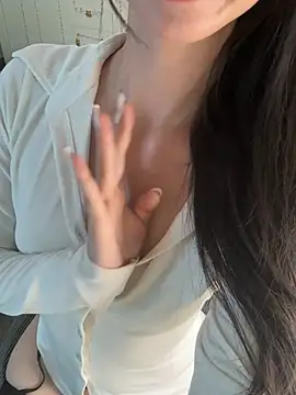 AmyamySerena live cam preview
