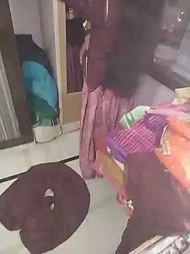 delhicouple50 live cam preview