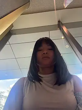-Yuko-