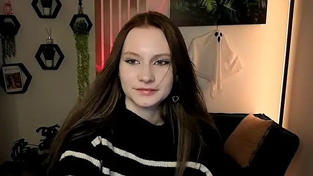 ElodieRenaud live cam preview