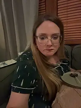 thatcutegirlwtheglasses