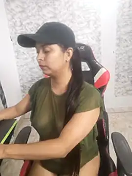 Zarinamoon Momentaufnahme des Live-Raums auf Stripchat