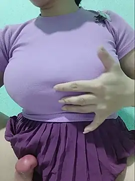 Shine_Mai live cam on StripChat