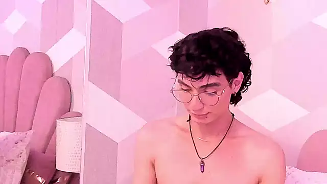 KylieMonnett live cam preview