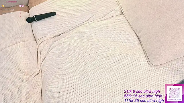__KawaiiYuki__ live cam preview