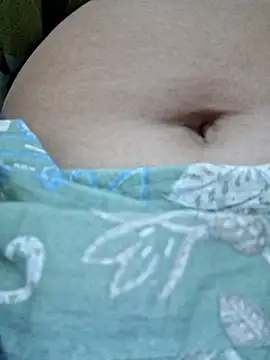Priya_Bong live cam preview