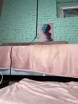 AllaTousNew live cam preview