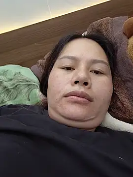 Baby-ladyass20 live cam preview