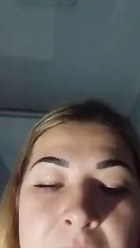 xX_SweetHoneyTits_Xx live cam preview