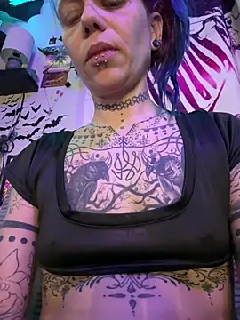 Toxlyn live cam preview