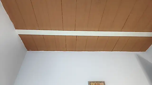 In-Ur-dreams live cam preview