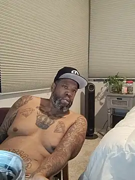 PrEtTyBoYbUlL