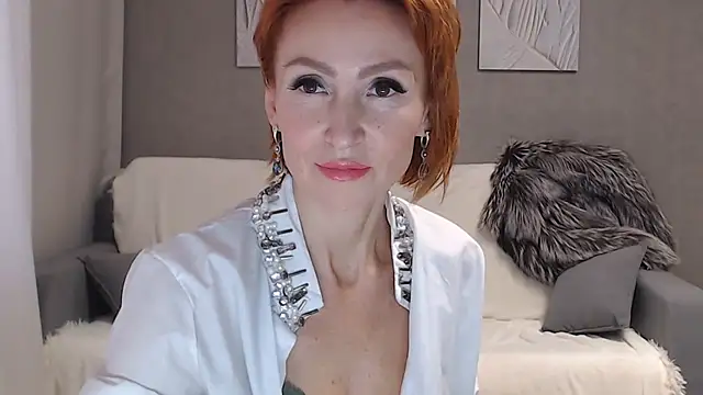 Miss_RedFoxy