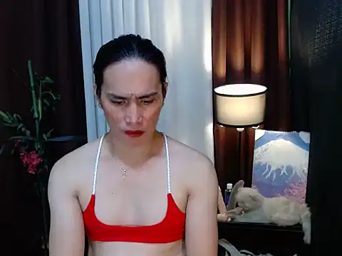 HornyKerujieTrans live cam preview