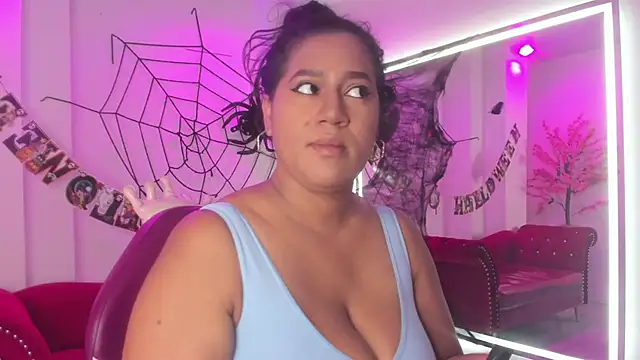 Isabella_rows live cam preview