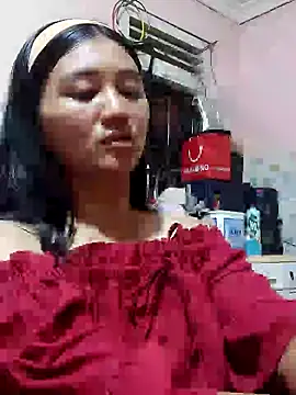 Rayya_4yy live cam preview