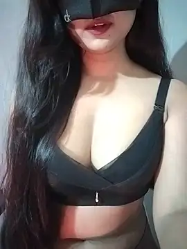 SAPNA-LOVEE live cam preview