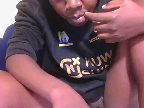 MissLMr23 live cam preview