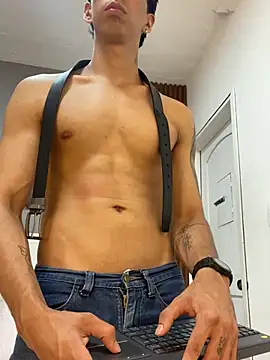 Kael_bickcock live cam preview