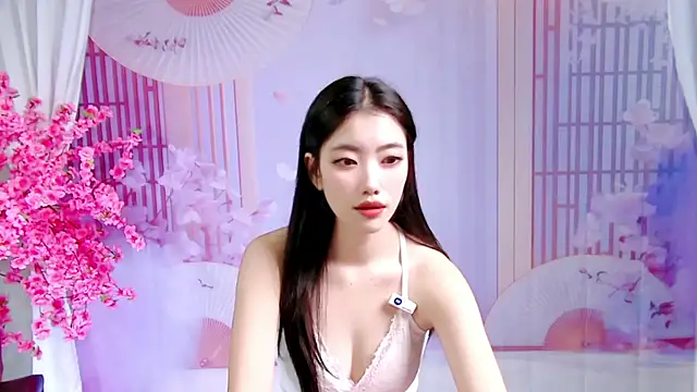 yaoyao_008 live cam preview