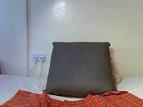 bubblyqueen live cam preview