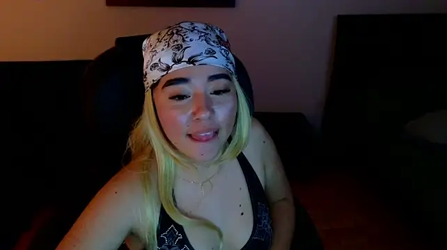 lilmisscloud live cam preview