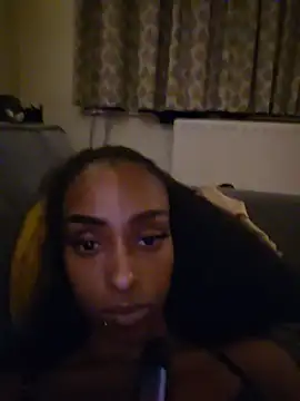 Hazel_Dollxx