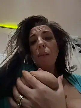 Almmaxxxx webcam