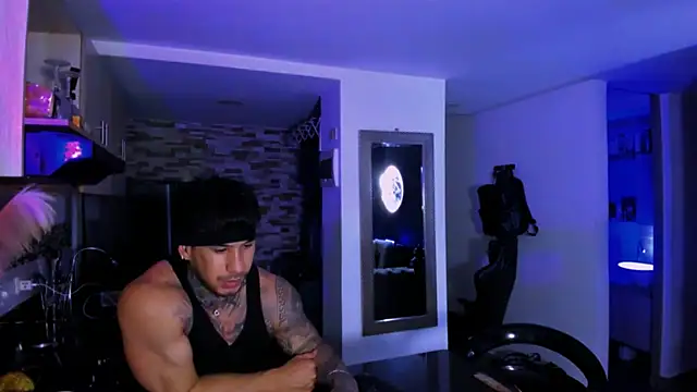 Dammianmiller live sex cam