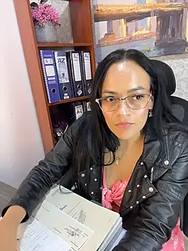 Nox_Vixen live cam on StripChat