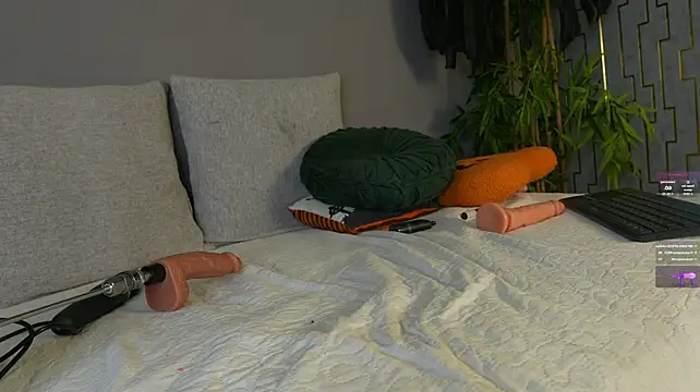 Lixy_Grant dirty talk cum show
