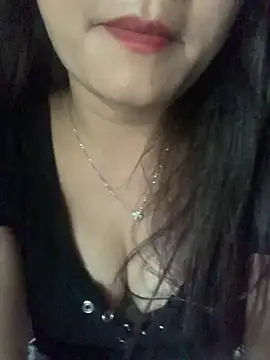 dgggg12345 live cam on StripChat