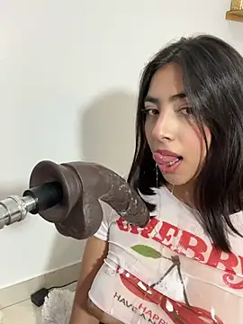 cherry_skinnyy_ live cam preview