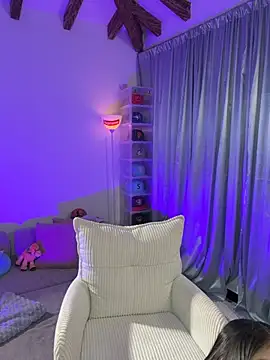 Miaa_k7 live cam preview