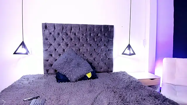 gaby_moon26 live cam preview