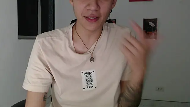 Dha_lia0 live cam preview