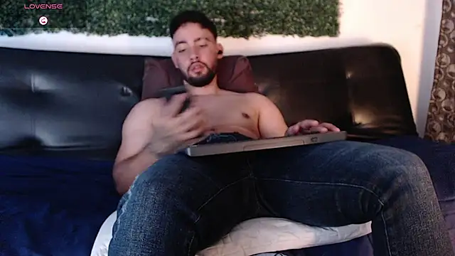 sam_ford_2 live cam preview
