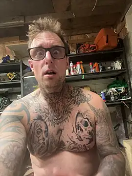 WIDBIGWHITECOCK