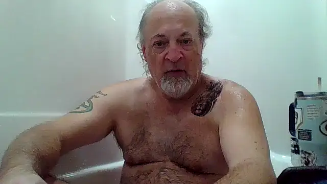 Skippy2420 live cam preview