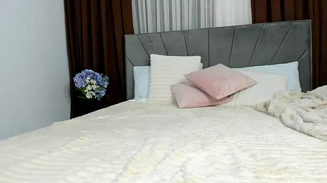 Anges_Noire live cam preview