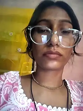 Komal_0143 live cam preview