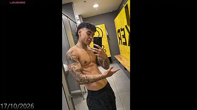 ftm_xxxperiencie (M young) - FINGERS DEPP IN MY PUSSY NOW